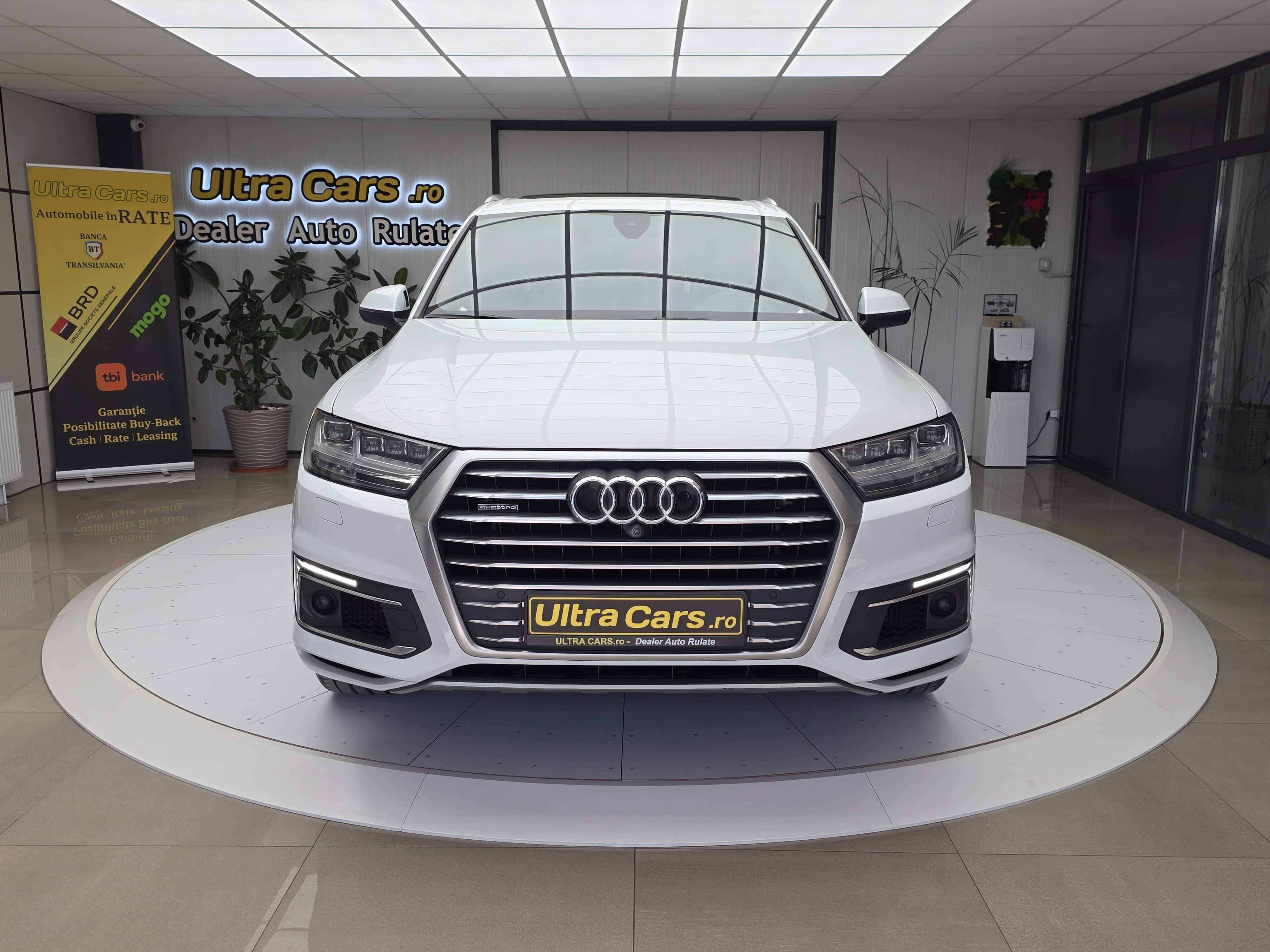 Audi Q7 3.0 TDI e-tron S-Line Plug-In Hybrid de vanzare.