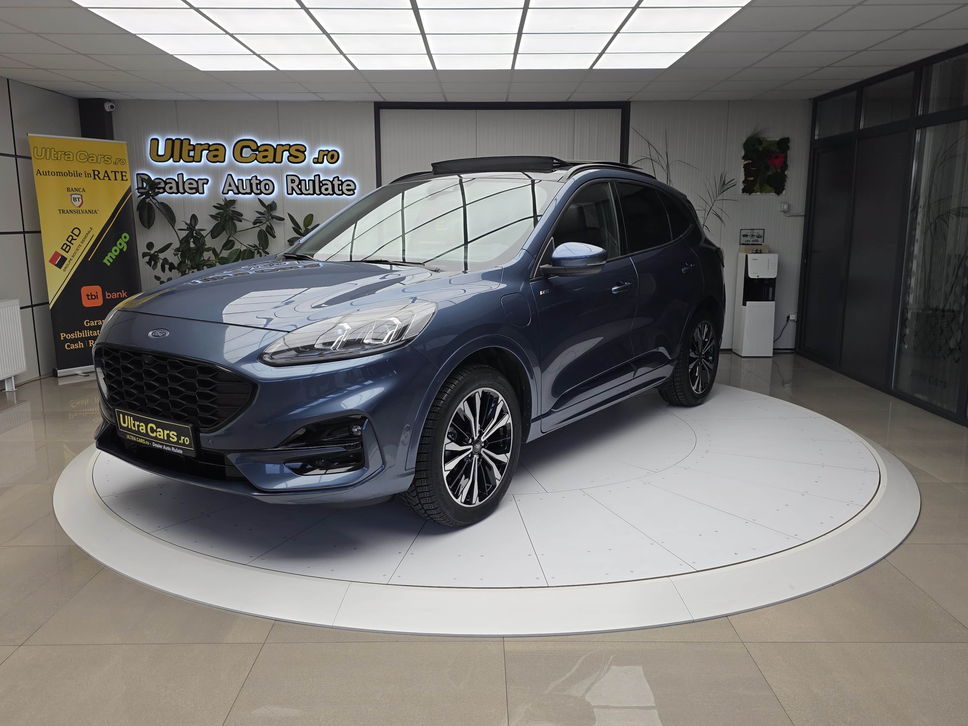 Ford Kuga Plug-in Hybrid ST-Line X de vanzare